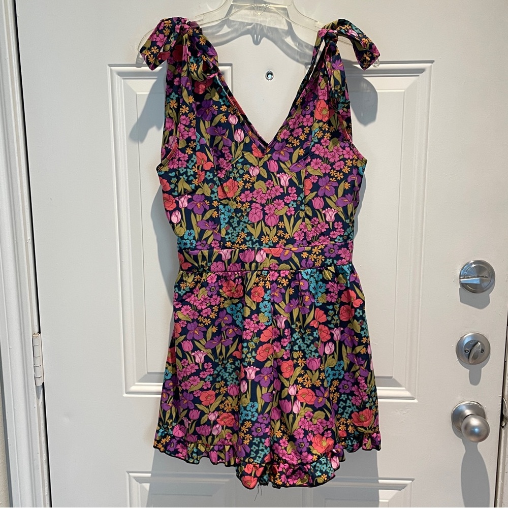 SHEIN Floral Pink Purple Blue A-Line Shoulder Tie Sleeveless Romper Size Medium